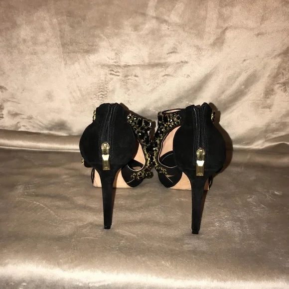 Vince Camuto Velvet Black Heels - Picture 5 of 7